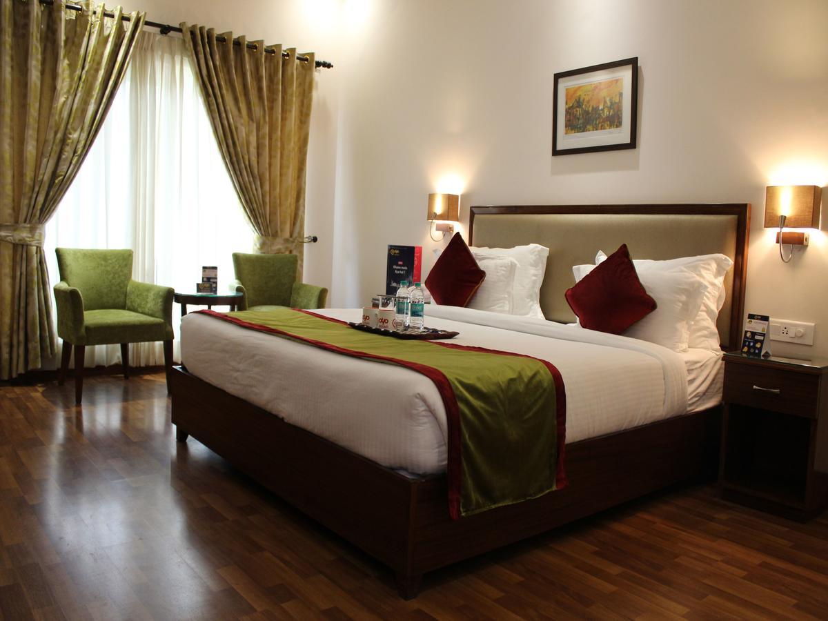 Oyo 2531 Hotel Una Comfort Misty Oak Nainital Exterior foto